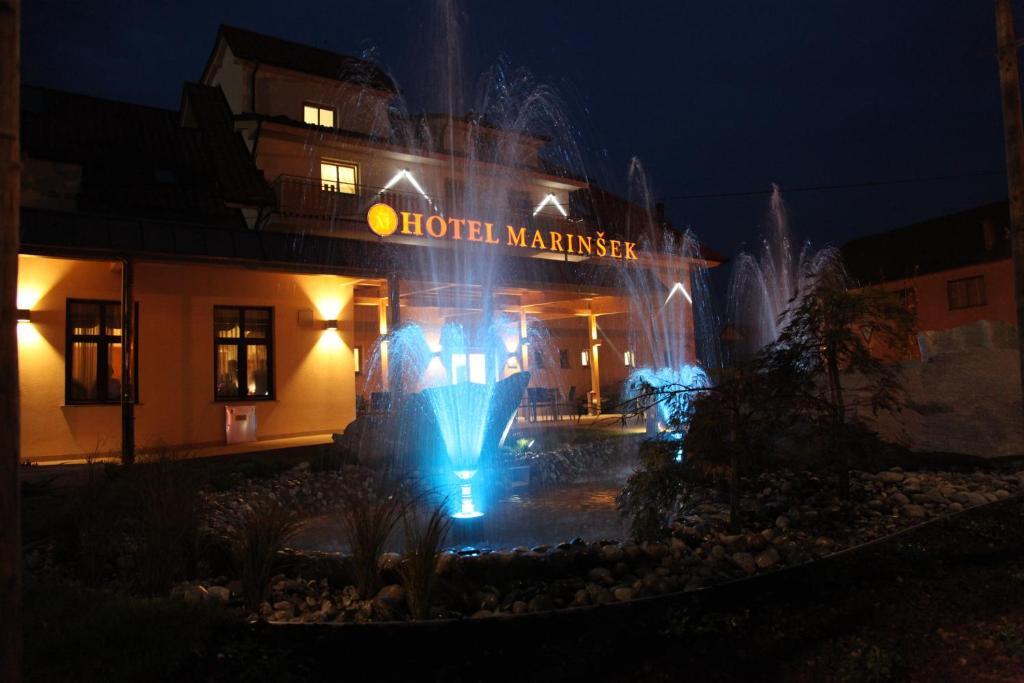 ناكلو Hotel Marinsek المظهر الخارجي الصورة
